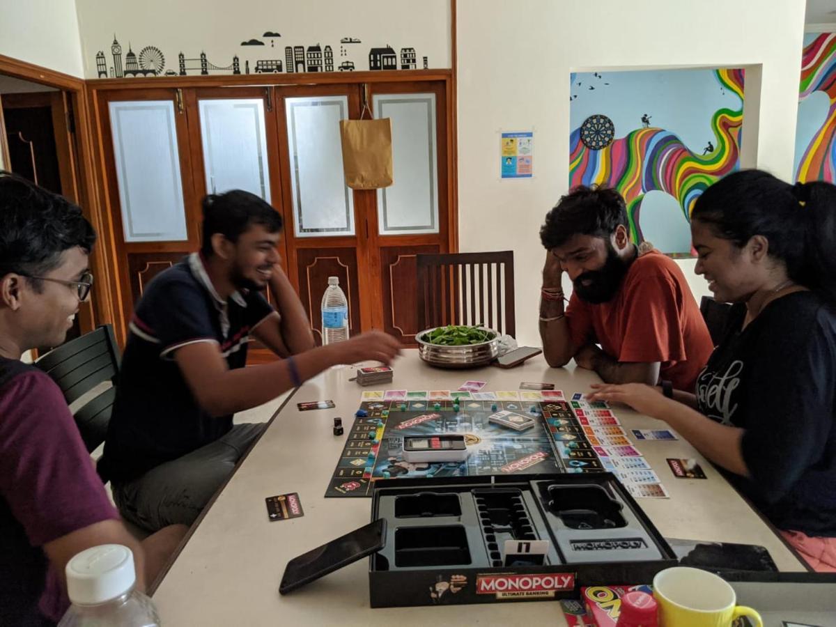 Kygo Hostels Hyderabad Bagian luar foto